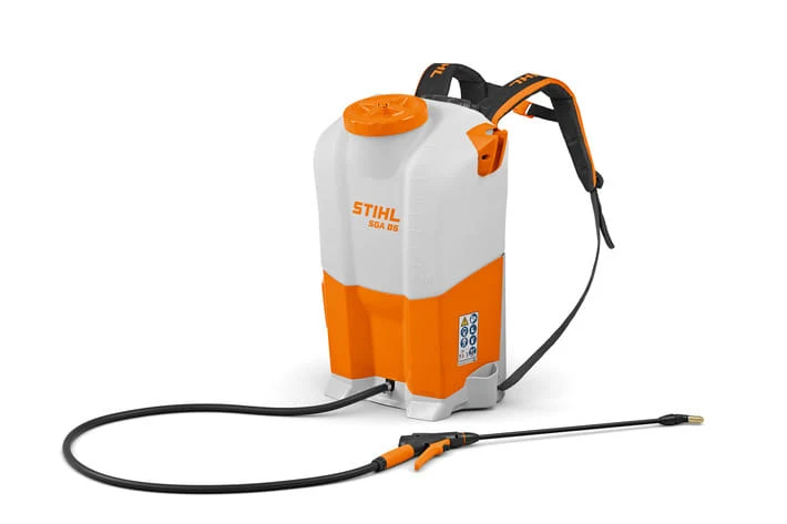 Irroratore a batteria Stihl SGA 85 da 17lt con 6 bar di potenza.