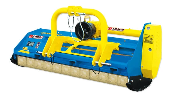 Trinciaerba per trattore con attacco cardano Zanon TFX 1300 da 130cm con peso di 310Kg.