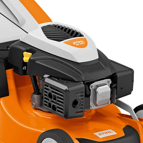 Rasaerba mulching trazionato a scoppio Stihl RM 4 RTP