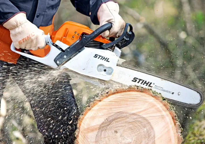 Motosega a scoppio Stihl MS 271 da 3,5 CV con barra da 45 cm