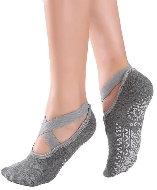Sokini Antislip per donna, calze con cinque dita e strisce antislip per yoga, balletto, danza, esercizi e fitness (2 paia, misura 35-39) - grigio