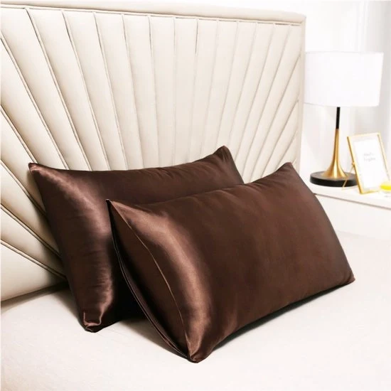 Cuscino a doppia imbottitura in seta - morbido e soffice cuscino per letto - chiusura a sacco - protetto contro i parassiti e allergie - protegge capelli e pelle dai rughe - 51x91cm - Marrone scuro