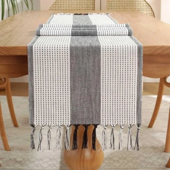 Tavolo con tovagliolo di tessuto in punto con palline - tovagliolo rustico per tavolo - stile bohemian con tovagliolo di tessuto in punto con palline - decorazione per tavolo per feste, matrimoni, ristoranti (33x92cm)