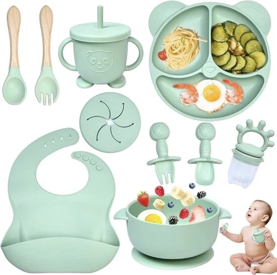 Set di servizio per bambini in silicone 10 pezzi - Antiscivolo con beccuccio, bordo, ciotola, piatto, cucchiaio, forchetta, bicchiere, frullatore - Verde