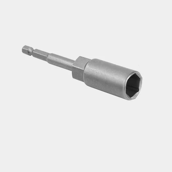 Un set di bit per chiave a 6 lobi per mozzetti metrici con diametro 16 mm, inclusi bit per mozzetti a percussione e chiave a 6 lobi a molla