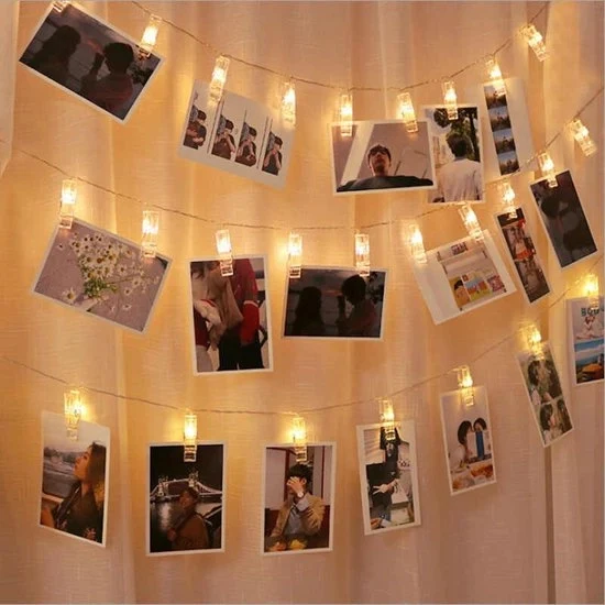 Slinga di Illuminazione per Foto • 20 LED/Clip • 2 Metri • Bianco Caldo • Slinga di Illuminazione per Foto • Cavo di Illuminazione per Foto • Decorazione • Sostegno per Foto • Allestimento di Foto • Natale • Festa