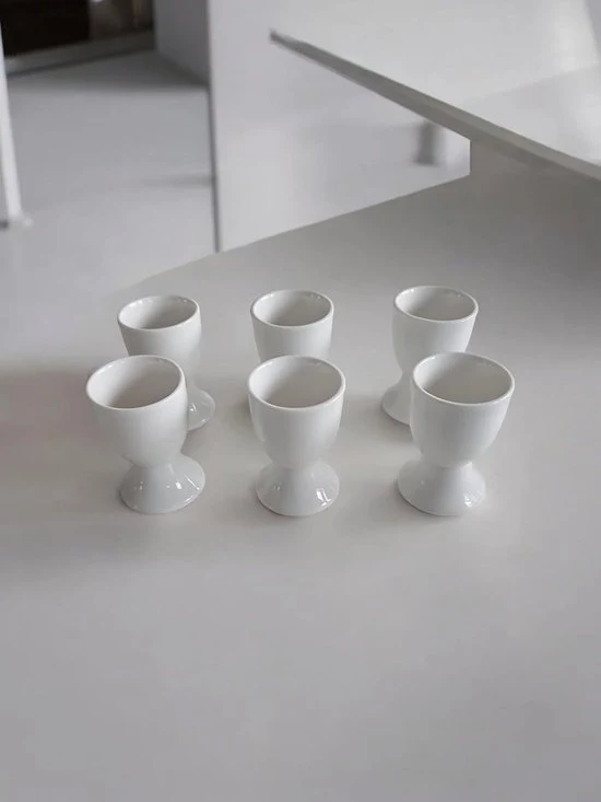 Set di contenitori per uova - adatto per la colazione - 6 pezzi - bianco - ceramica