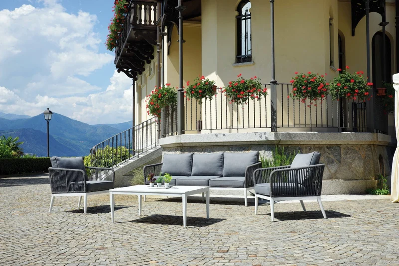 Set Salotto da Giardino in Alluminio Divano 2 Poltrone e Tavolino Vorghini Goteborg
