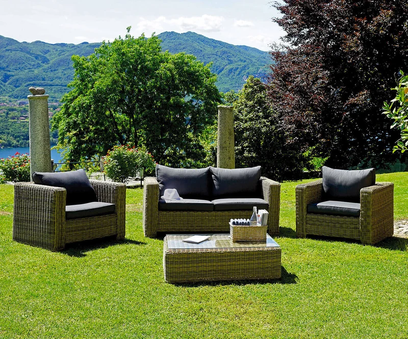 Set Salotto da Giardino in Wicker Divano 2 Poltrone e Tavolino Vorghini Trinidad