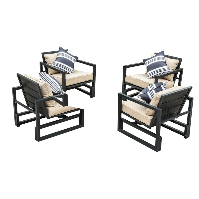 Set 4 Poltrone Eleganti da Esterno di Alta Qualità con Cuscini 70.6x83.1x81 cm