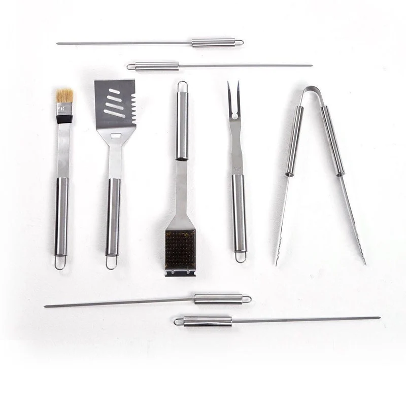 Set 11 Utensili per Barbecue in Acciaio Inox con Valigetta